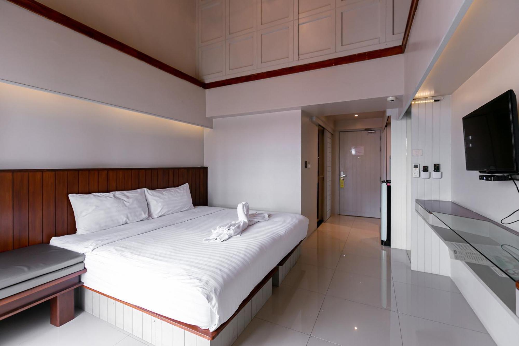A Room Bangkok Sathorn Exterior foto