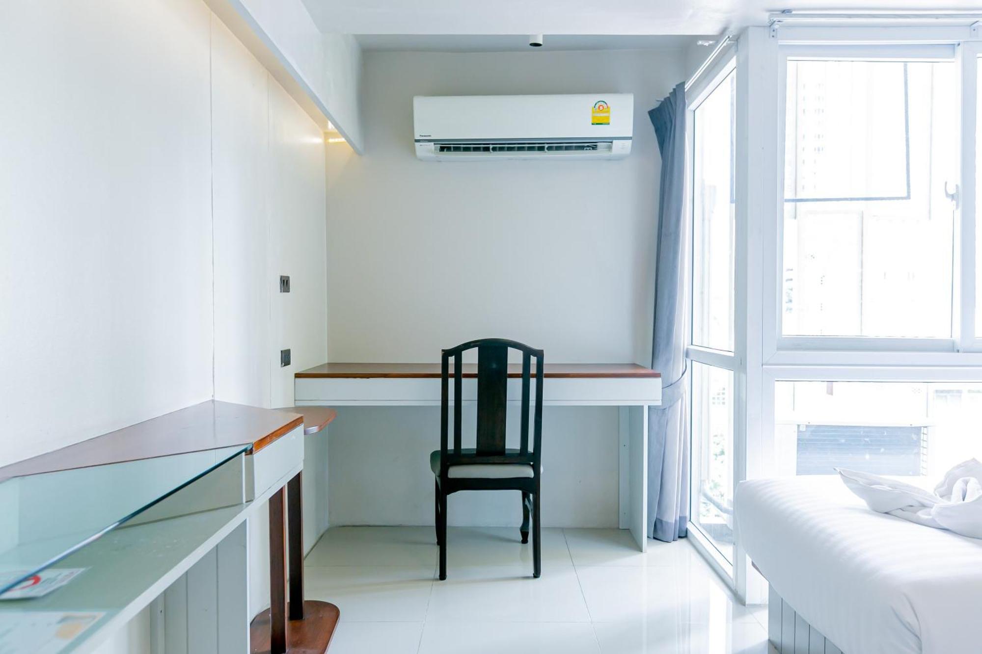 A Room Bangkok Sathorn Exterior foto